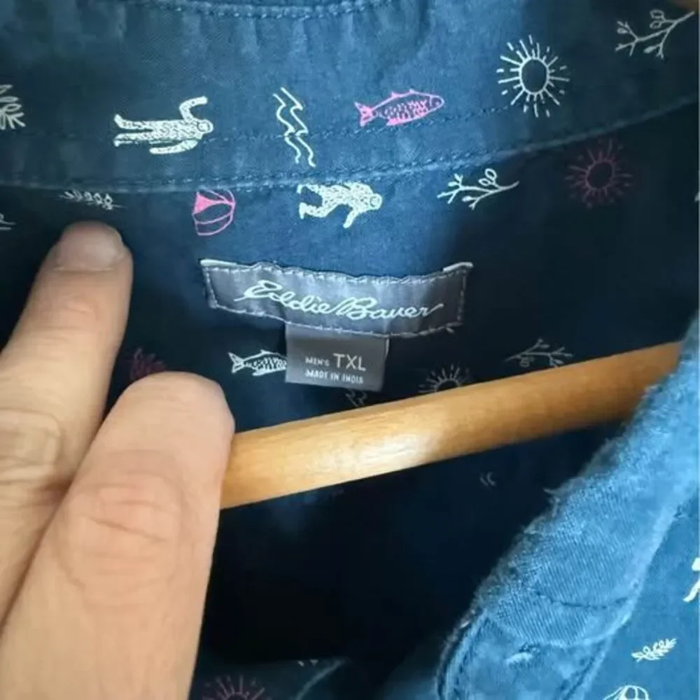 Eddie Bauer lightweight 100%